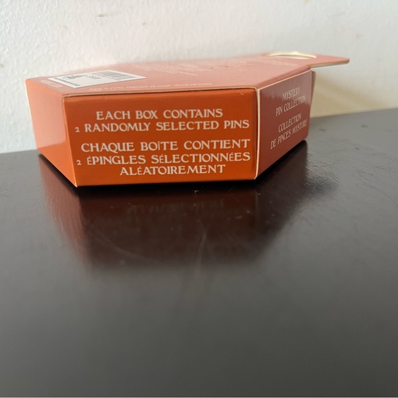 Disney Parks Tim Burton The Nightmare Before Christmas character Set of 2 Pins - Picture 6 of 8